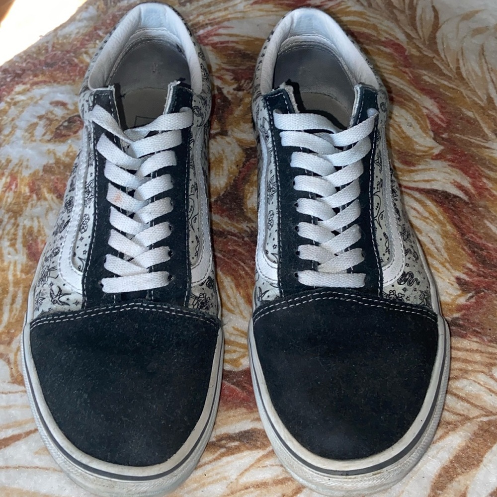 Vans Old Skool Tattoo Skate Shoe - Black / Marshmallow
